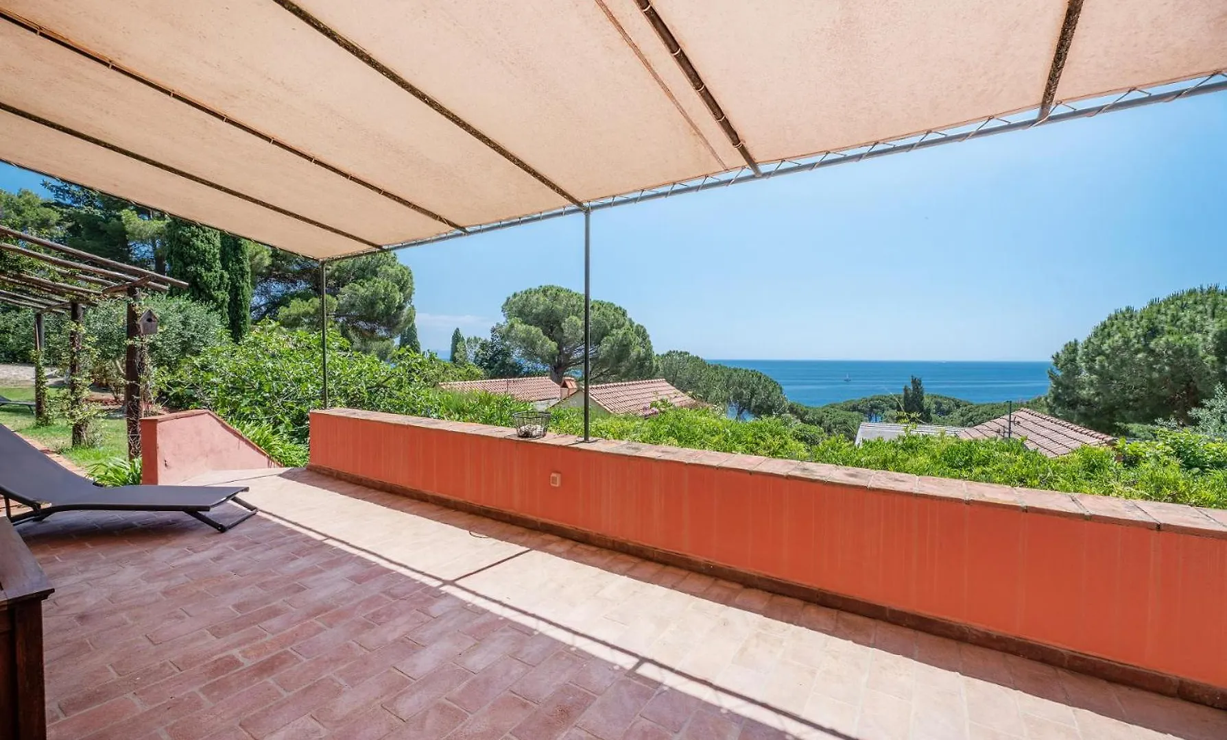 Capo D'Arco Apartments